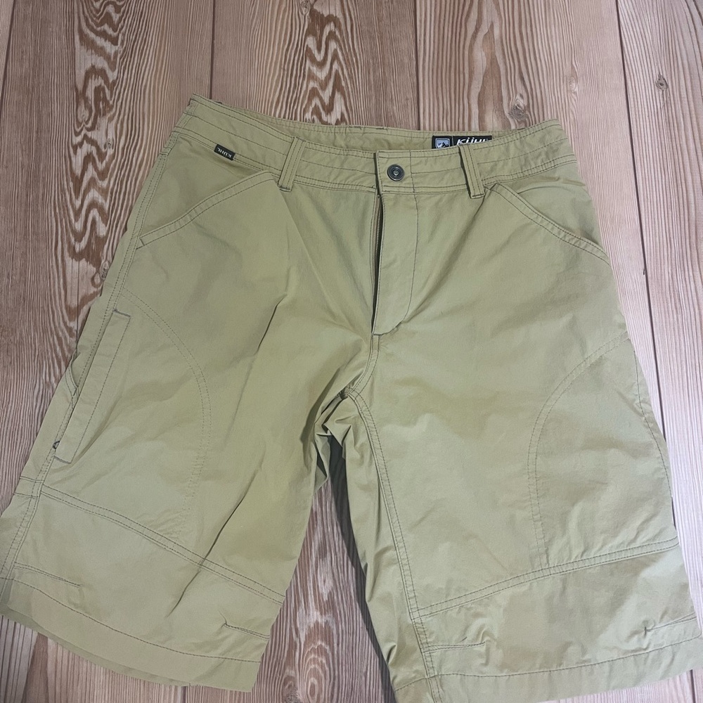Men’s Kuhn shorts